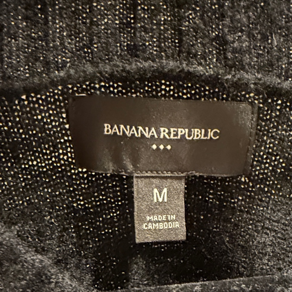 Banana Republic Black V-Neck Sweater